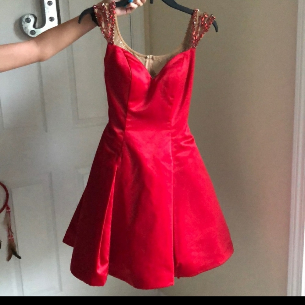 Red Sherri Hill Formal or Prom Dress size 0